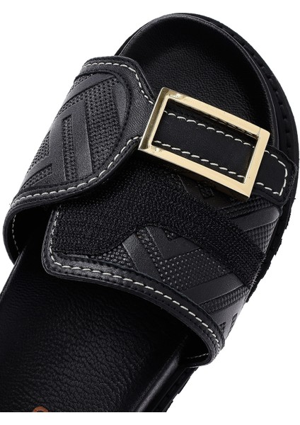 Kadın Siyah Tokalı Deri Terlik 25sfd230218