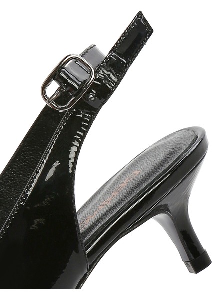 Kadın Siyah Arkası Açık Kısa Topuklu Rugan Deri Ayakkabı 25SFD230516