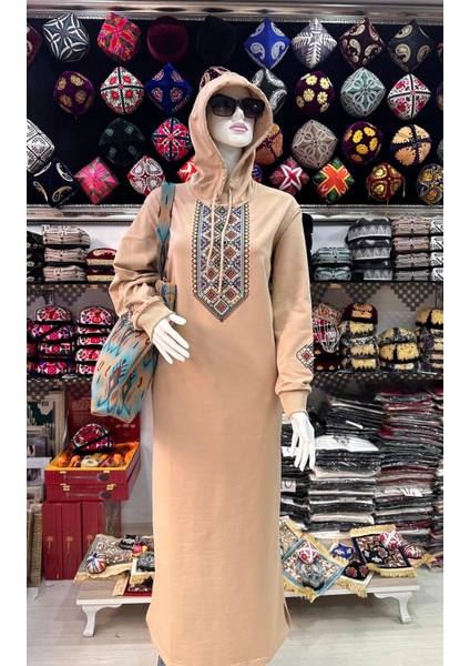 Uygur Kanaviçe Desenli Kapüşonlu Penye Kadın Tunik