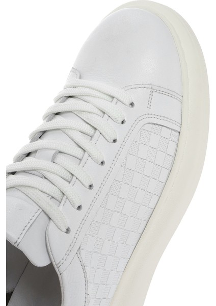 Erkek Beyaz Bağcıklı Kalın Tabanlı Deri Sneaker 25SFD641418