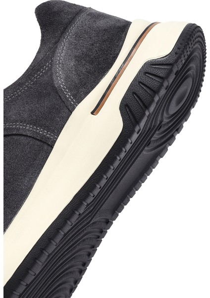 Erkek Gri Bağcıklı Süet Deri Sneaker 25SFD641710