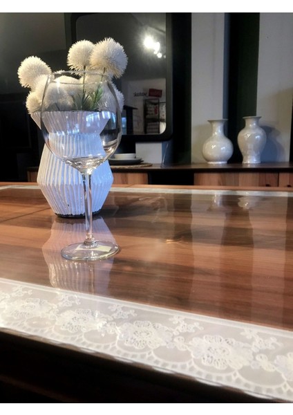 Şeffaf Dantelli Masa Örtüsü ve Koruyucu, Kalın, Premium, Kokusuz, Dayanıklı modelleri