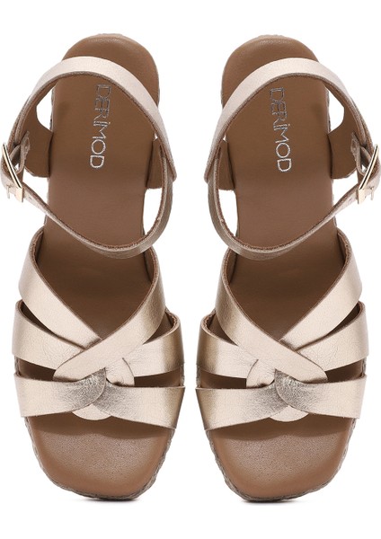 Kadın Altın Bilekten Tokalı Dolgu Topuklu Metalik Deri Espadril Sandalet 25SFD153332