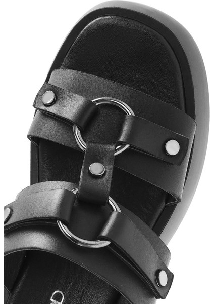 Kadın Siyah Kalın Tabanlı Deri Terlik 25SFD152418