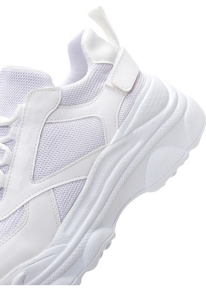 Kadın Beyaz Kalın Tabanlı Sneaker 25SFE210114