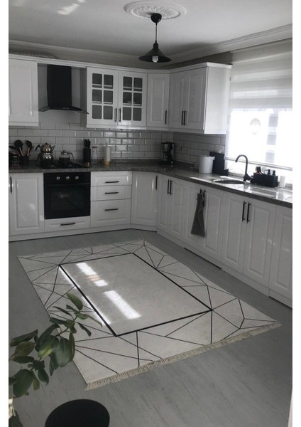 Yolluk Halı – Kaymaz Tabanlı, Yıkanabilir, Yumuşak Dokulu, Şık ve Dayanıklı Tasarım (Poligon Siyah Yolluk) fiyatları