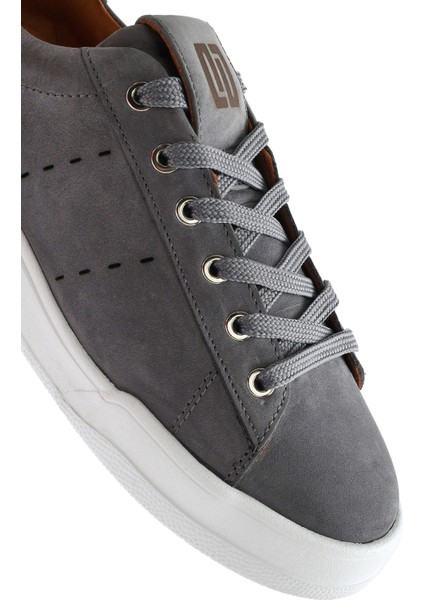 Erkek Gri Bağcıklı Süet Deri Sneaker 25SFD707510