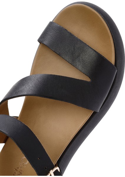 Kadın Siyah Bilekten Bantlı Kalın Tabanlı Deri Sandalet 25SFD550018