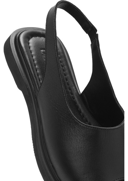 Kadın Siyah Deri Sandalet 25SFD363218
