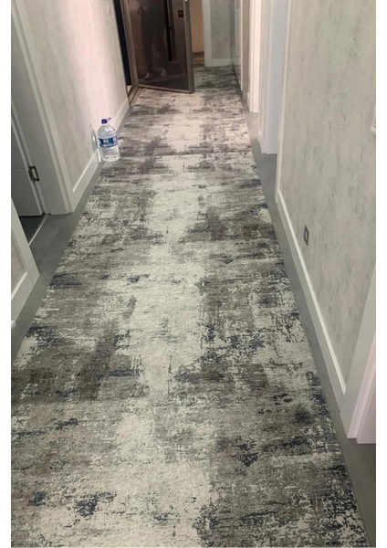 Yolluk Halı – Kaymaz Tabanlı, Yıkanabilir, Yumuşak Dokulu, Şık ve Dayanıklı Tasarım (Batik Yolluk)