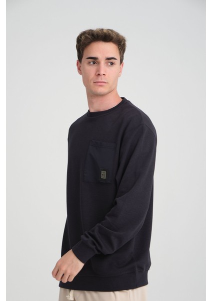Erkek Yumuşacık Kumaşlı Oversize Fit Yuvarlak Yakalı Lacivert Sweatshirt fırsatları