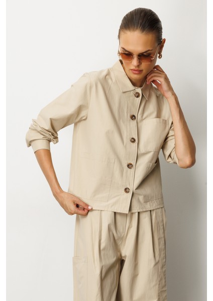 Kadın Gömlekli Kısa Paçalı Pantolon Takım