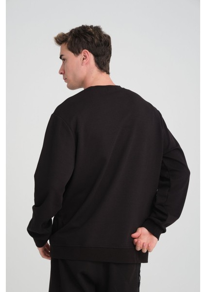 Erkek Yumuşacık Kumaşlı Oversize Fit Yuvarlak Yakalı Siyah Sweatshirt