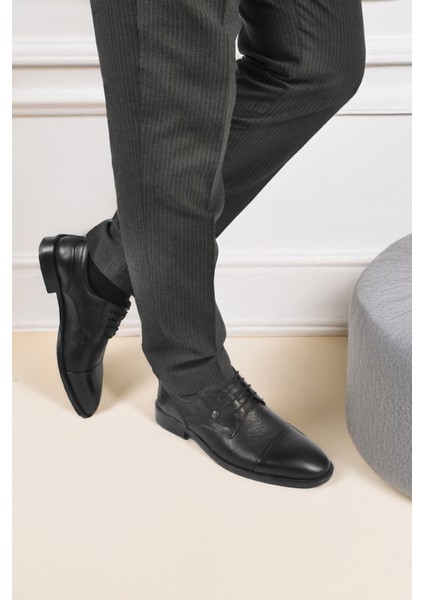 Siyah Hakiki Deri Erkek Klasik Ayakkabı 1612200 M