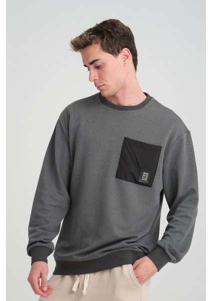 Erkek Yumuşacık Kumaşlı Oversize Fit Yuvarlak Yakalı Füme Sweatshirt