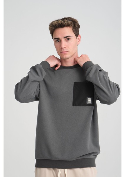 Erkek Yumuşacık Kumaşlı Oversize Fit Yuvarlak Yakalı Füme Sweatshirt