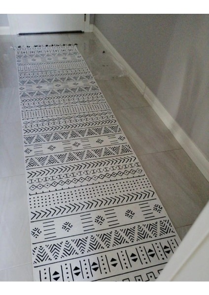 Yolluk Halı – Kaymaz Tabanlı, Yıkanabilir, Yumuşak Dokulu, Şık ve Dayanıklı Tasarım (Perez Yolluk) fiyatları