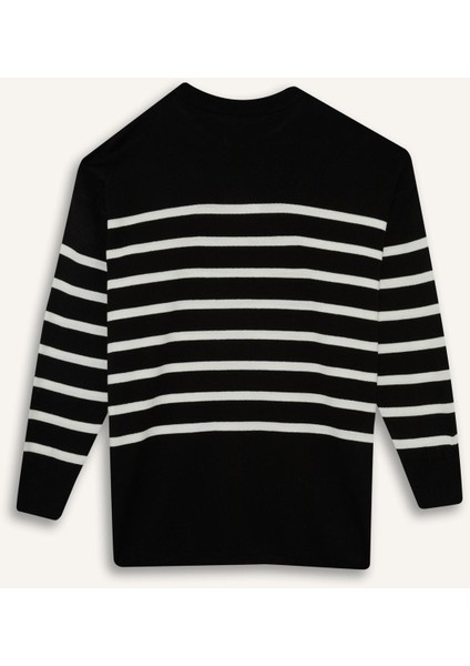 Relax Fit Çizgili Bisiklet Yaka Triko Kazak Tunik S7517AZ25WN