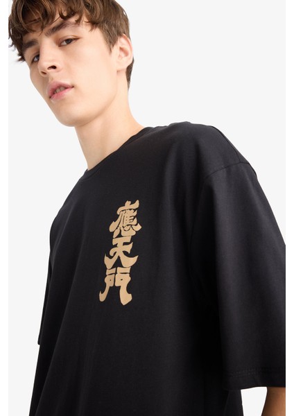 Regular Fit Bisiklet Yaka Sırt Baskılı Kısa Kollu Tişört F8907AX25HS modelleri