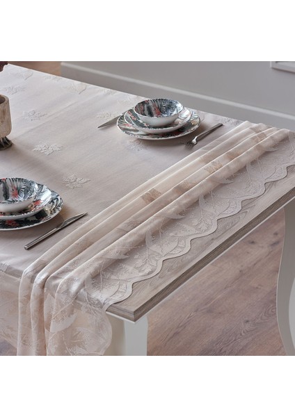 Bej Masa Örtüsü 145X240CM, Şık ve Dayanıklı Tasarım ile Evinizi Güzelleştirir