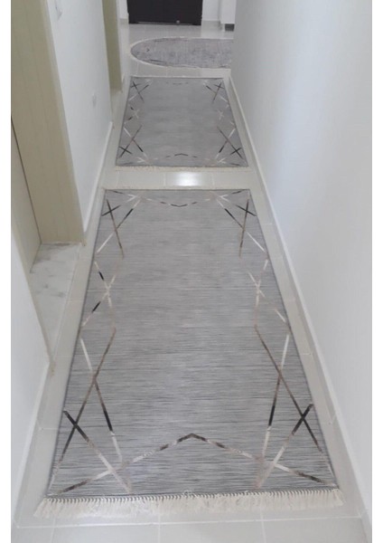 Yolluk Halı – Kaymaz Tabanlı, Yıkanabilir, Yumuşak Dokulu, Şık ve Dayanıklı Tasarım (Altuğ Yolluk)