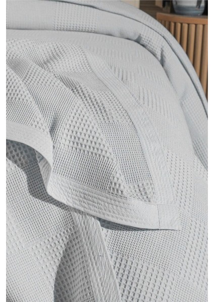 Yumuşak Pamuklu Çift Kişilik Pike, Waffle Desenli, Kalın Iplik, 220X240 cm fiyatları