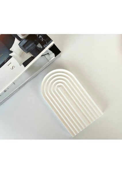 Beyaz Çok Amaçlı Beton Kemer Tepsi, Şık ve Dayanıklı Ev ve Ofis Kullanımı Için Ideal