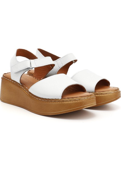Kadın Beyaz Dolgu Taban Hakiki Deri Sandalet fiyatları