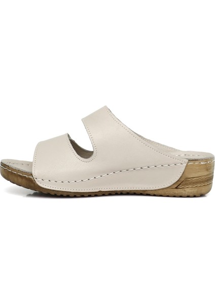 Kadın Krem Cırtlı Dolgu Taban Hakiki Deri Terlik modelleri
