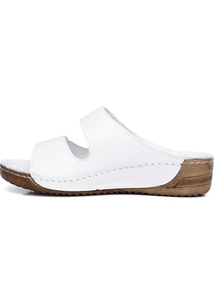 Kadın Beyaz Cırtlı Dolgu Taban Hakiki Deri Terlik modelleri