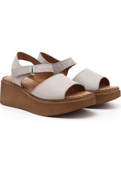Kadın Krem Dolgu Taban Hakiki Deri Sandalet fiyatları