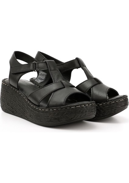 Kadın Siyah Cırt Bantlı Dolgu Topuk Hakiki Deri Sandalet fiyatları