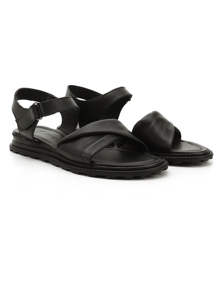 Kadın Siyah Cırt Bantlı Hakiki Deri Sandalet modelleri