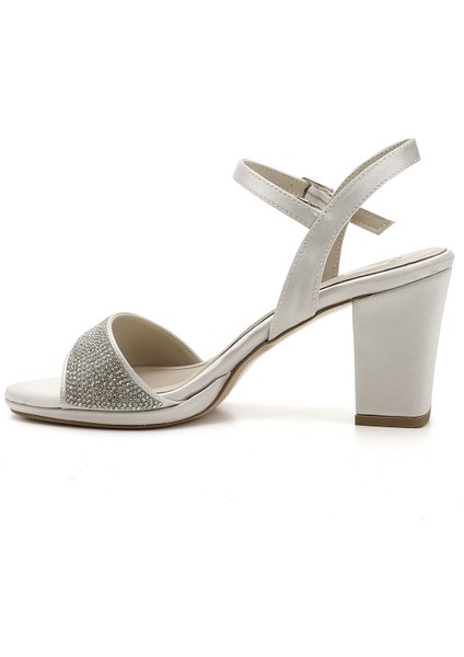 Kadın Gümüş Bilekten Bağlı Platform Topuklu Sandalet fırsatları
