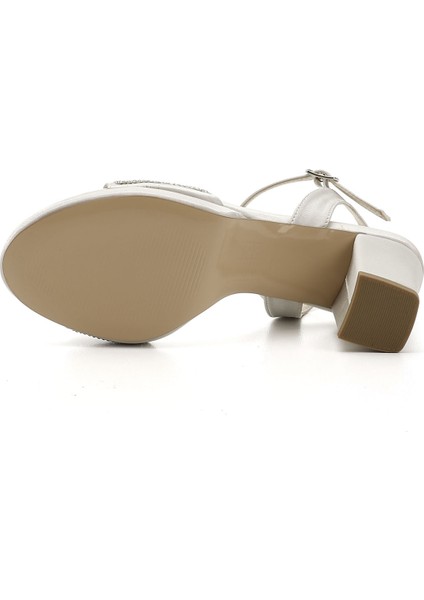 Kadın Gümüş Bilekten Bağlı Platform Topuklu Sandalet indirimleri