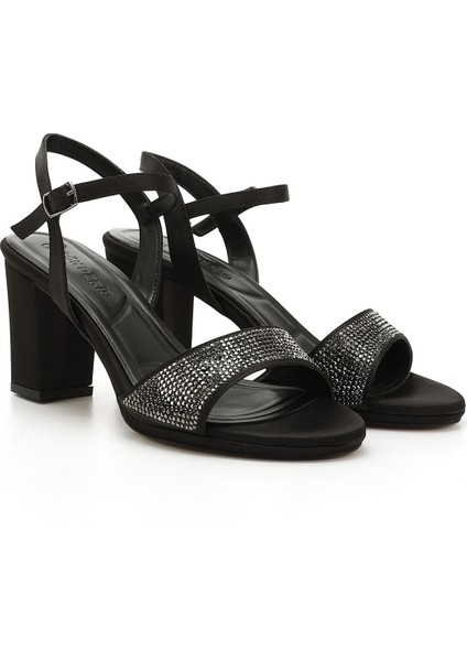 Kadın Siyah Bilekten Bağlı Platform Topuklu Sandalet modelleri