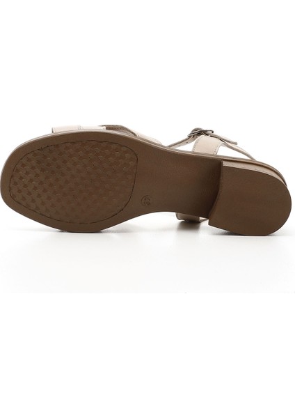 Kadın Antik Bej Kısa Kalın Topuklu Hakiki Deri Sandalet fırsatları