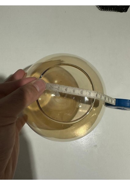 15 cm Bal Glop Fanus Avize Camı, Şık ve Zarif Dekorasyon Için Ideal Seçenektir.