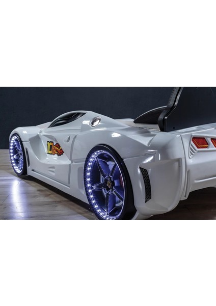 Gtm Premium Arabalı Kırmızı Kumandalı Işık ve Ses Sistemli Çocuk Karyolası Beyaz