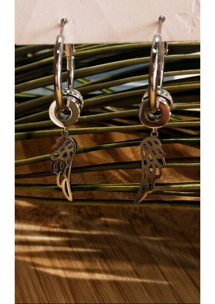 Lüks Figürlü Sallantılı Gösterişli Küpe