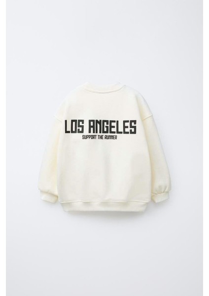 Erkek Çocuk Pamuklu Ekru 8 Baskılı Sweatshirt ve Eşofman Alt Takım modelleri