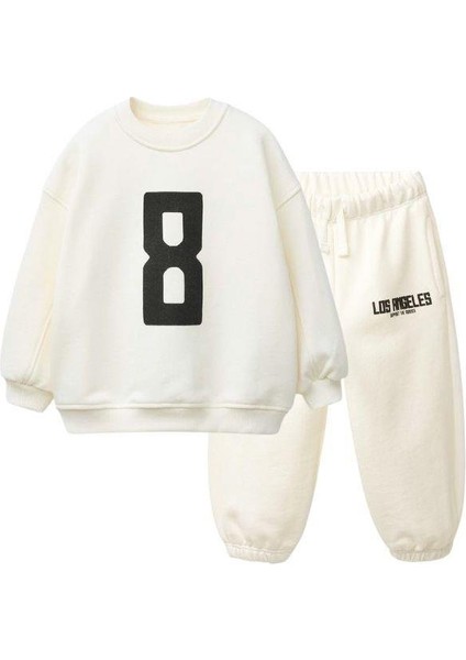 Erkek Çocuk Pamuklu Ekru 8 Baskılı Sweatshirt ve Eşofman Alt Takım fırsatları