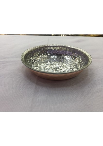 Küçük Kahvaltı ve Çerezler Için Şık Bakır Servis Tabağı, Kırmızı Renkli.