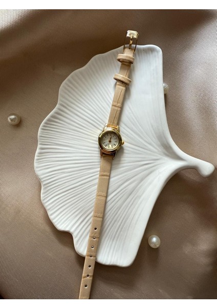 Retro Minimal Deri Kordon Vintage Kadın Kol Saati Minik fiyatları