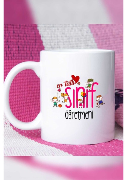 Tatlı Sınıf Öğretmeni Tasarımlı Beyaz Kupa Bardak modelleri