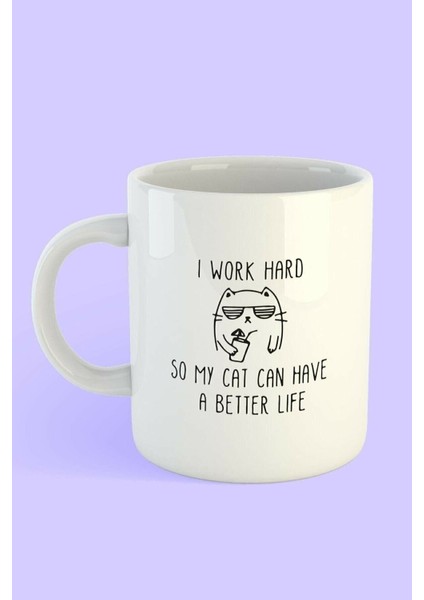 Işleyen Kedi Temalı Beyaz Kupa, Sevimli ve Şık Tasarım