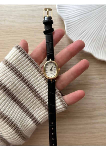 Retro Minimal Deri Kordon Vintage Kadın Kol Saati