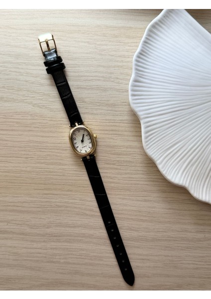 Retro Minimal Deri Kordon Vintage Kadın Kol Saati modelleri