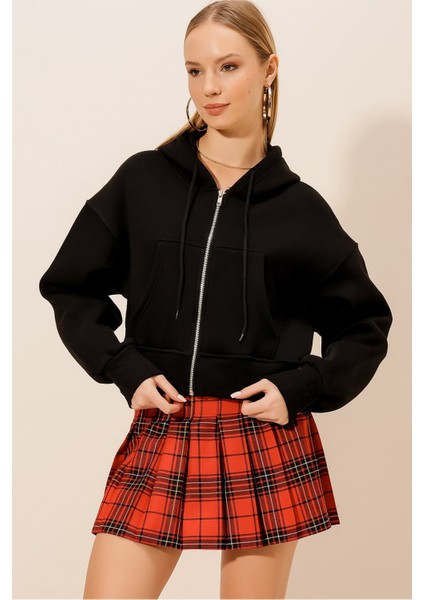 Üç Iplik Fermuarlı Kapüşonlu Kısa Sweat modelleri