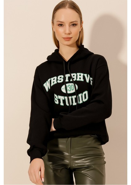 Üç Üplik Wrstbhvr Baskı Sweat fırsatları